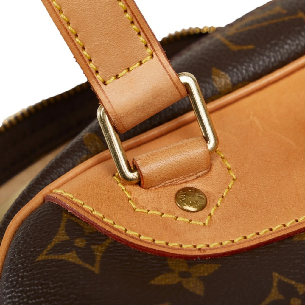 Pre-Owned Louis Vuitton Monogram Excursion Handbag M41450 Brown PVC Leather Feminine LOUIS VUITTON (Good)