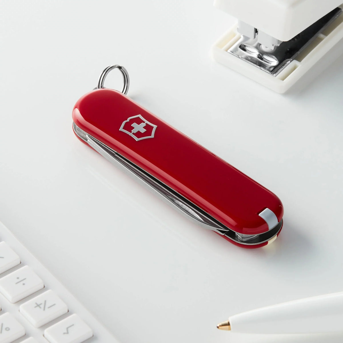 Victorinox Swiss Army Classic SD Pocket Knife, Ruby