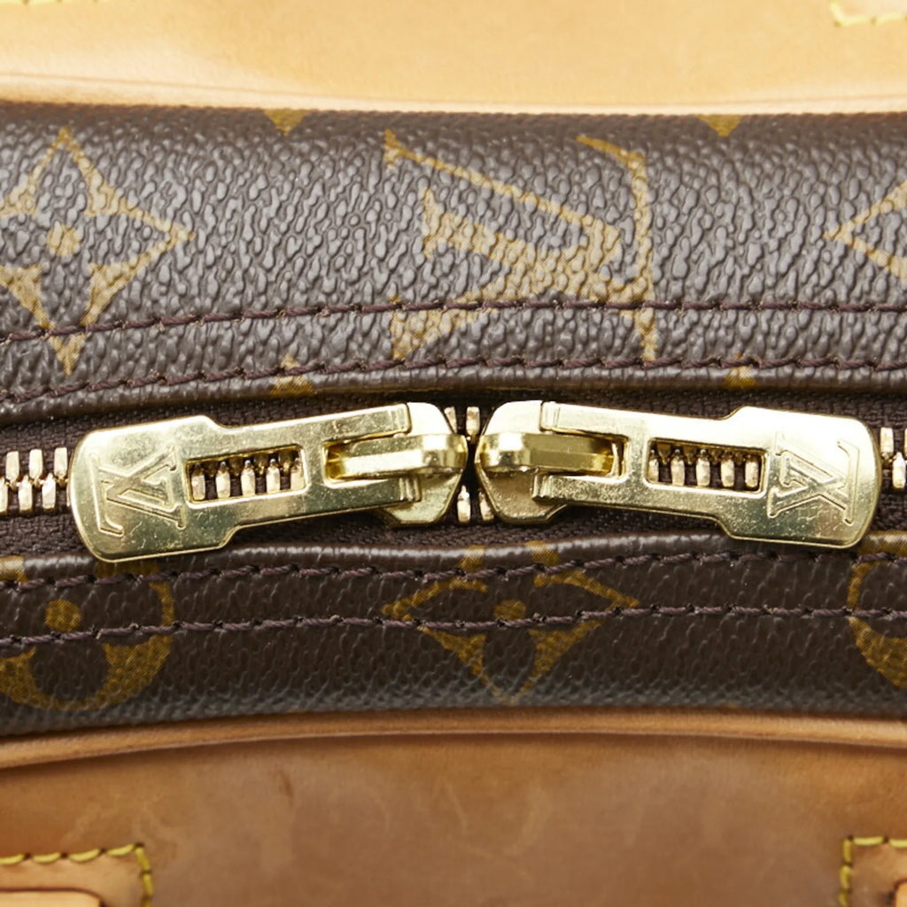 Pre-Owned Louis Vuitton Monogram Excursion Handbag M41450 Brown PVC Leather Feminine LOUIS VUITTON (Good)
