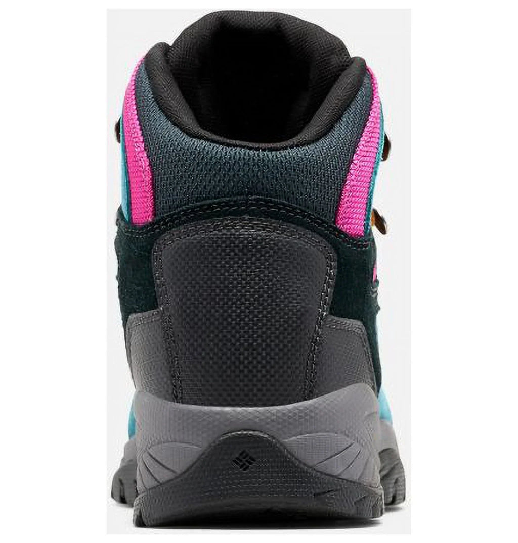 Columbia Feminine Newton Ridge Plus Amped Hiking Boot 7 Wide